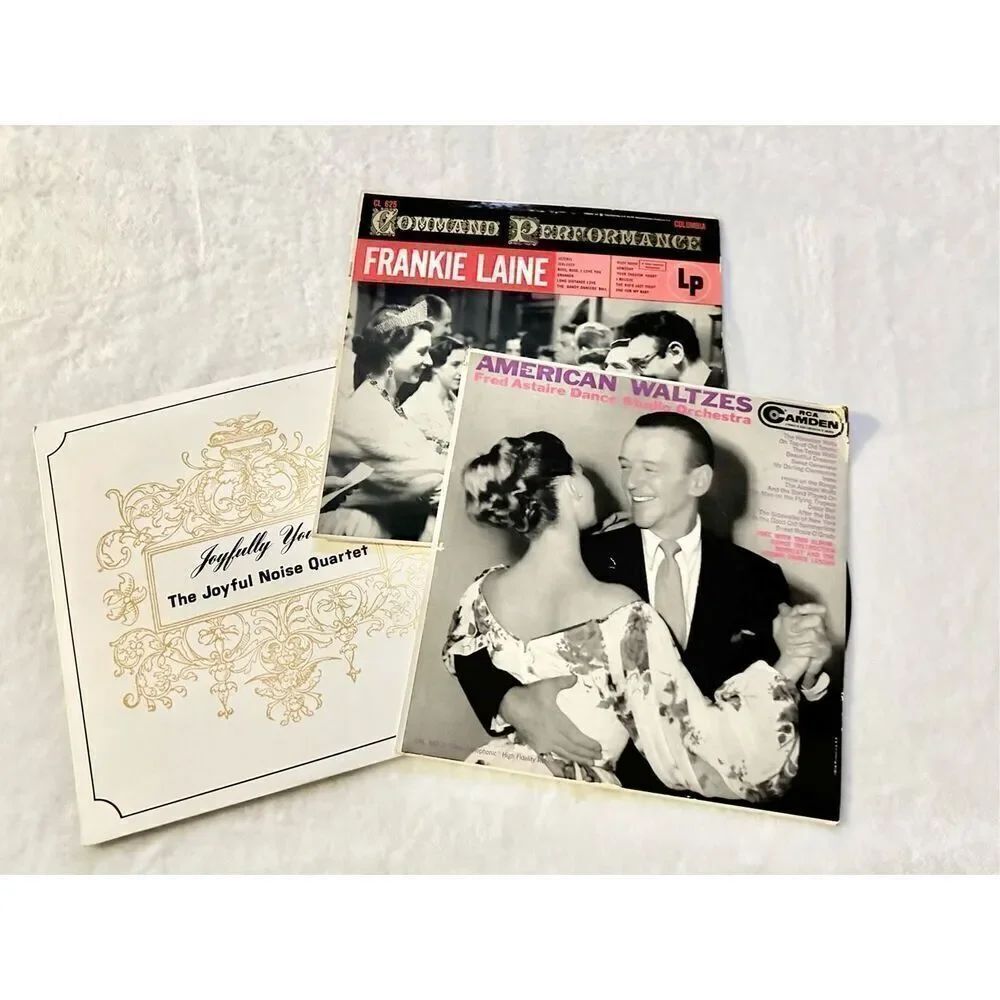 Old vinyl records - set of three ￼